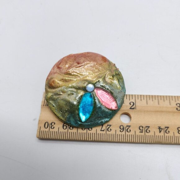 Vintage 1980s Enamel Circular Post Earrings With Rhinestone Leaf Accents - Picture 4 of 4